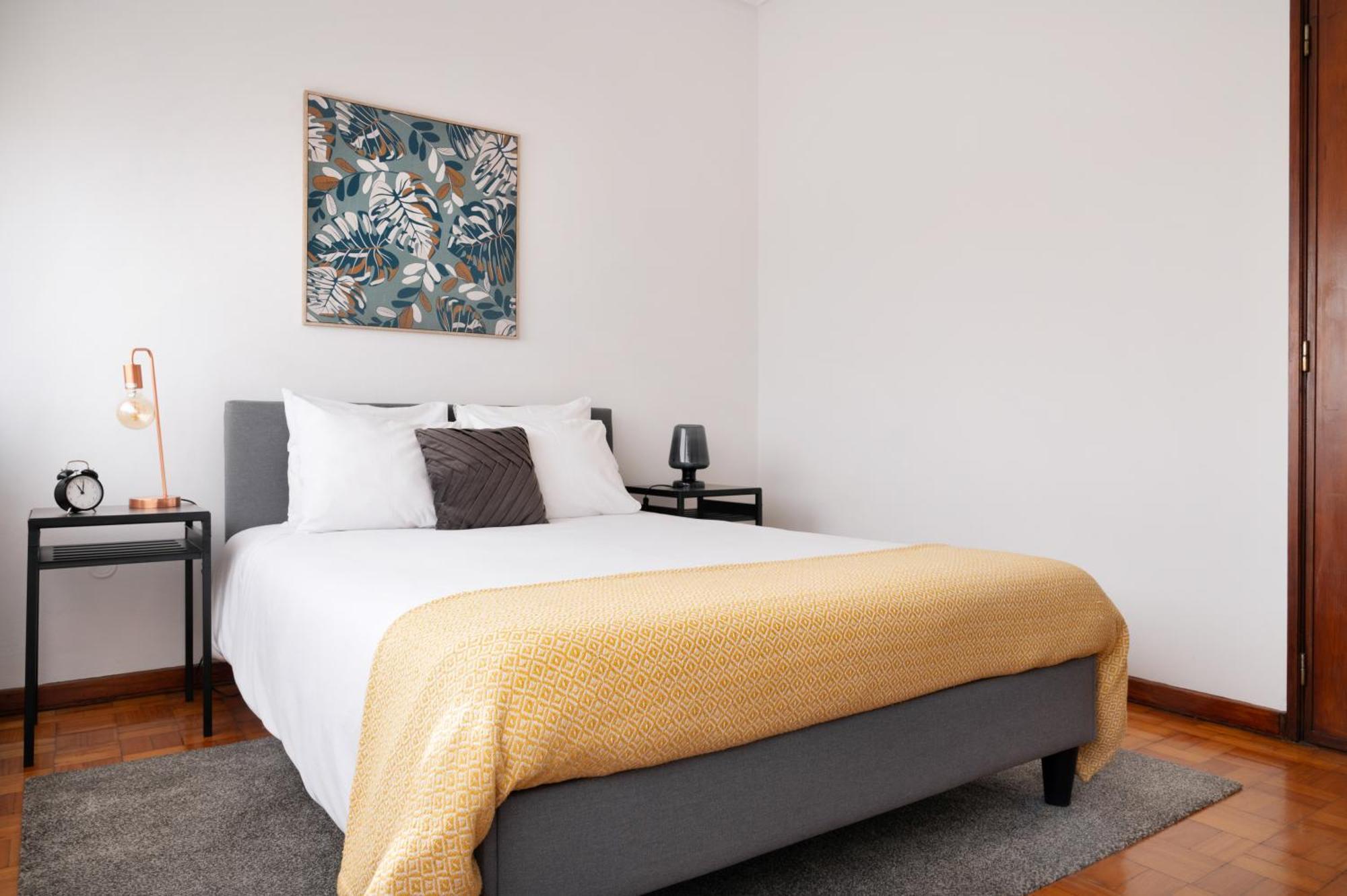 ! Luminous 2Br Top Floor ! Praca Da Republica Porto Exterior foto